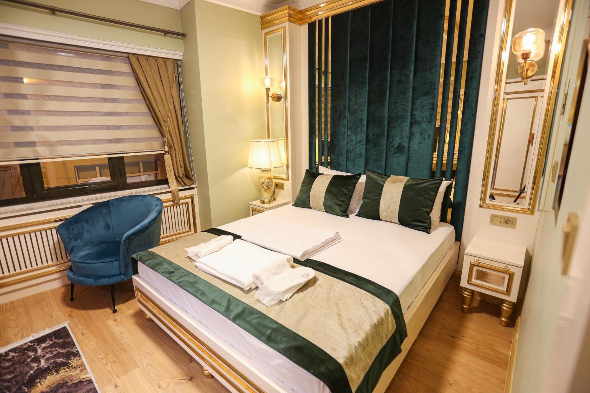 Whitemoon Hotel Suites Taksim Estambul Exterior foto